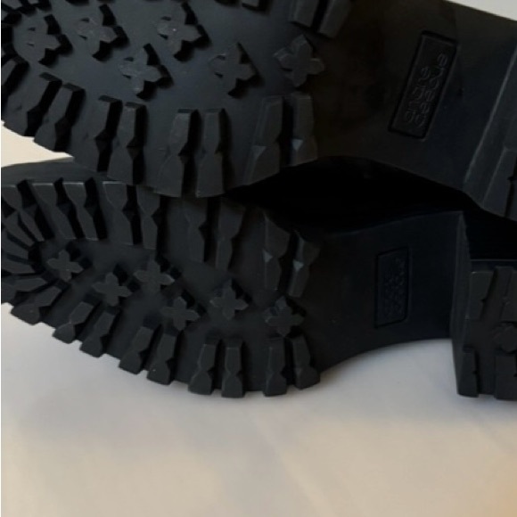 Andre Assous Black Ankle Boots for Women NWOB - Picture 4 of 8